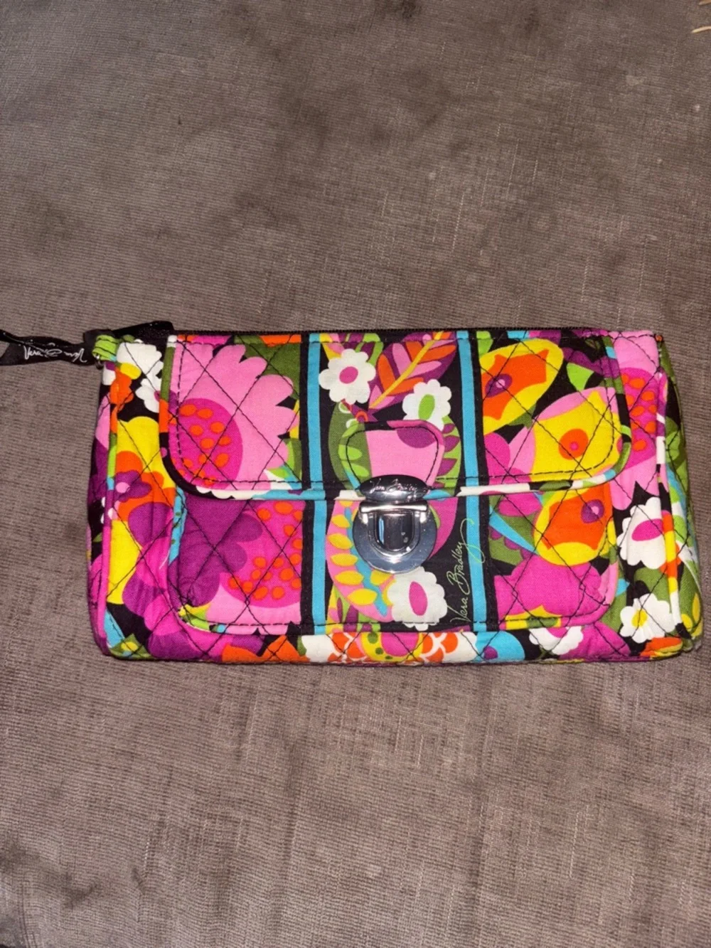 Vera Bradley Multicolor Floral Quilted Wristlet Wallet va va voom